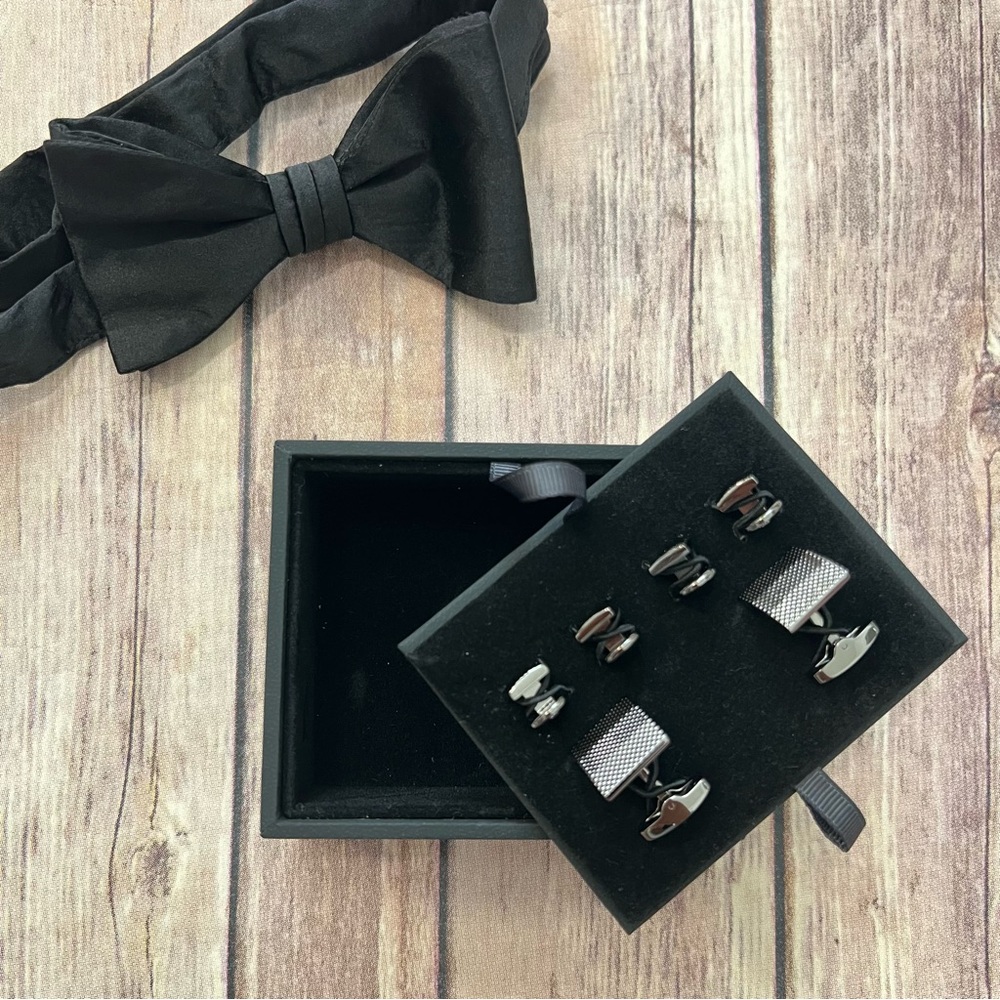 Men’s Cufflinks and Black Bow Tie Set